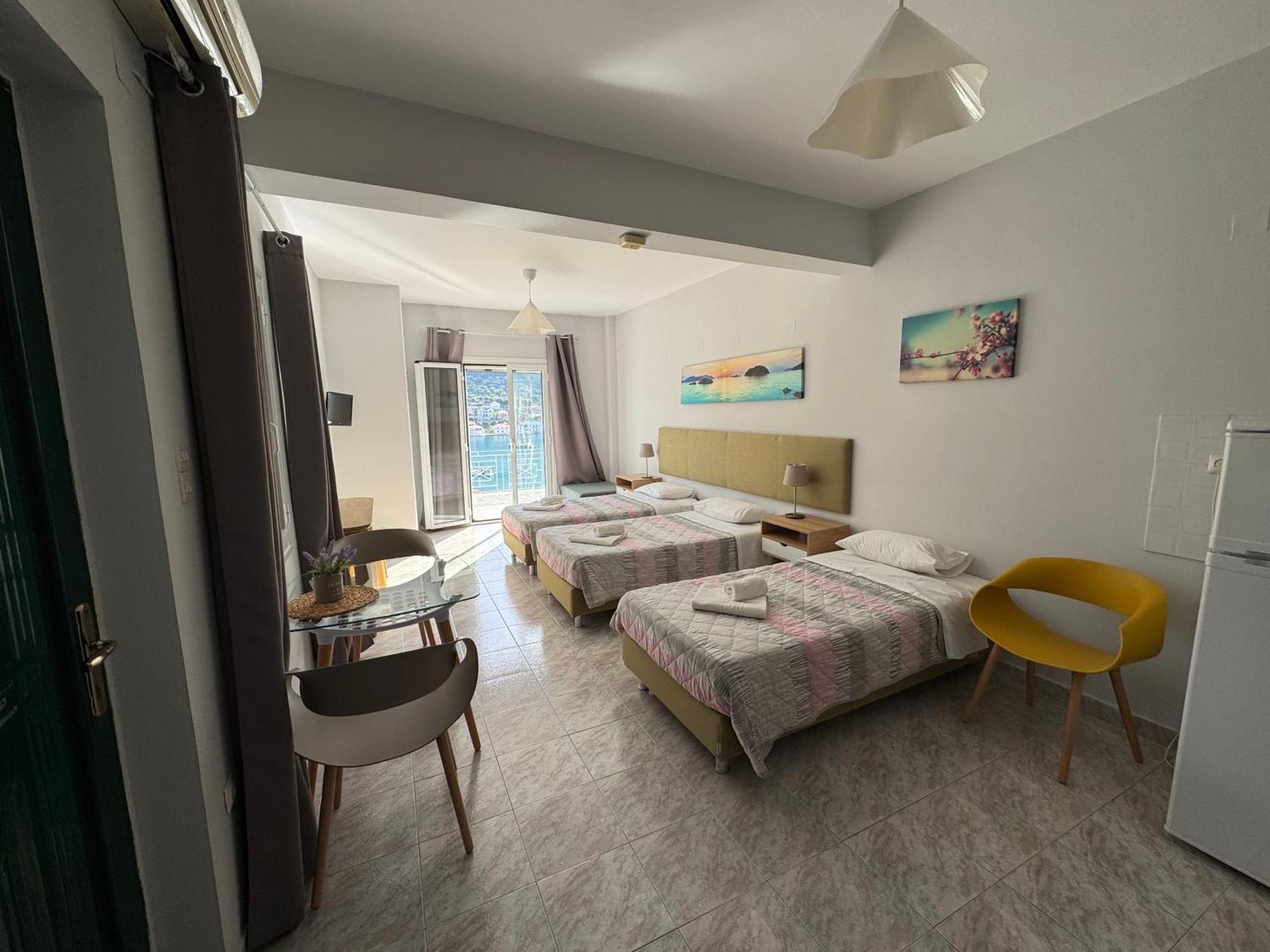 Port View Studios Vathy  Dış mekan fotoğraf